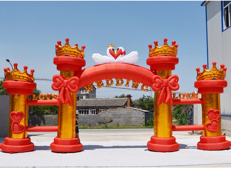 泉州红色婚庆气模拱门